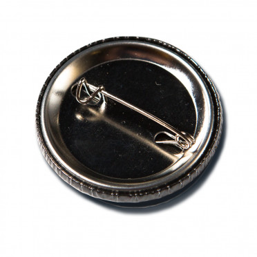 Badge OBUT "I love petanque" 1